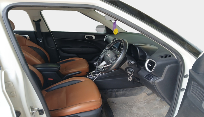 2019 Hyundai VENUE SX 1.4 CRDI, Diesel, Manual, 75,989 km, interior