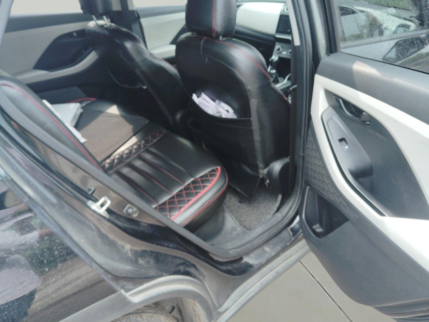 2023 Hyundai Creta E 1.5 DIESEL, Diesel, Manual, 87,589 km, interior