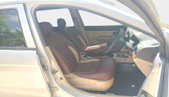 2015 Chevrolet Enjoy 1.3 LS 8 STR, Diesel, Manual, 2,83,074 km, interior