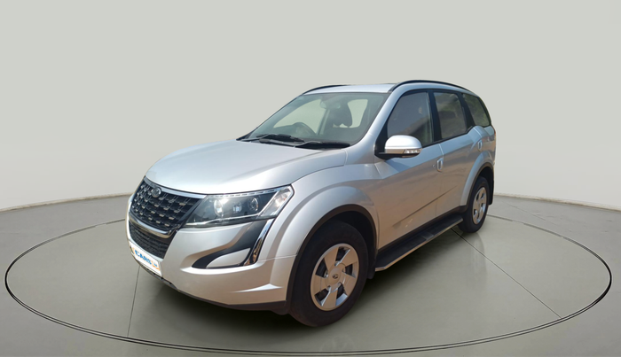 2018 Mahindra XUV500 W7, Diesel, Manual, 97,045 km, exterior