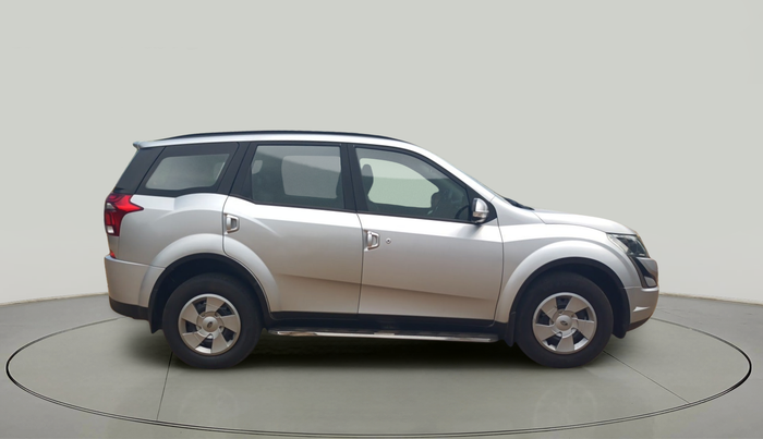 2018 Mahindra XUV500 W7, Diesel, Manual, 97,045 km, exterior