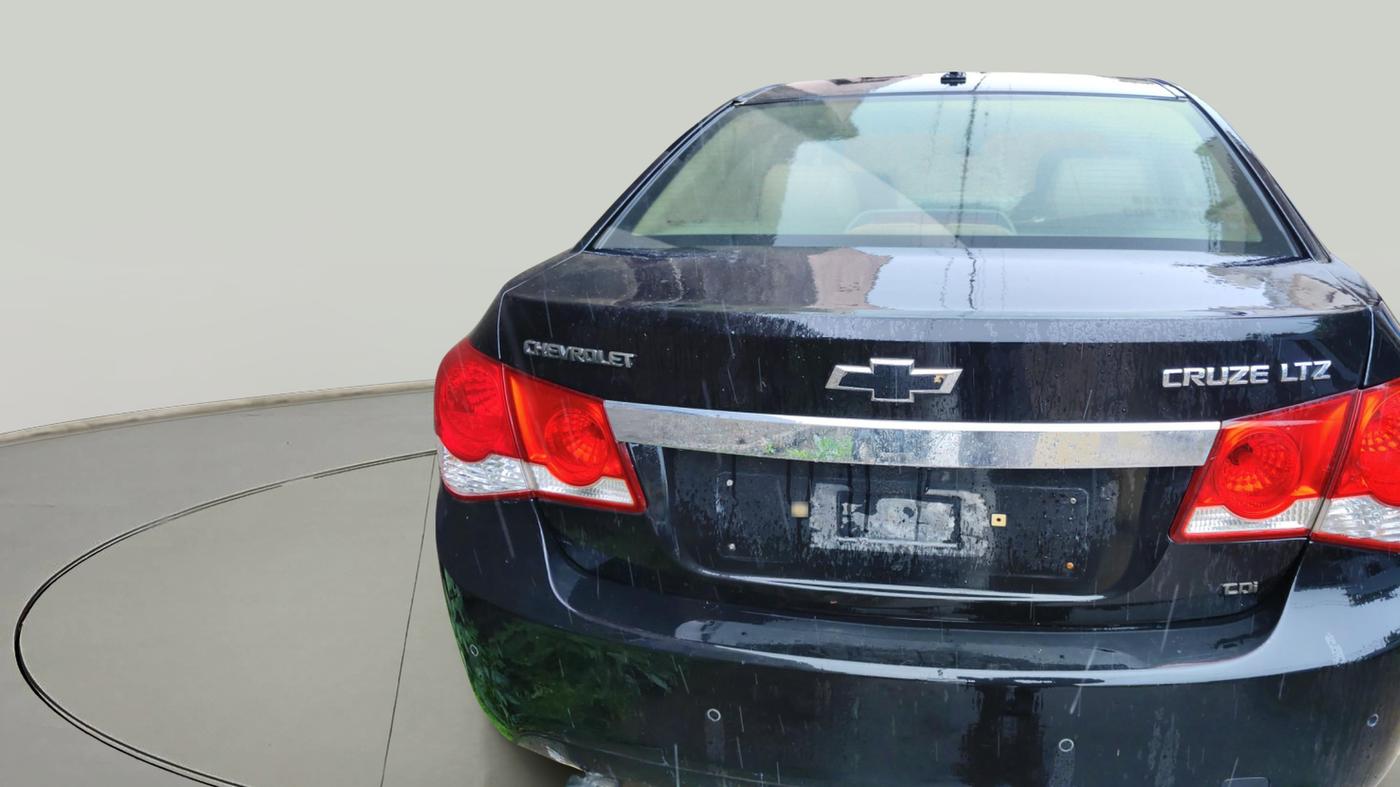 2010 Chevrolet Cruze LTZ, Diesel, Manual, 99,995 km, exterior