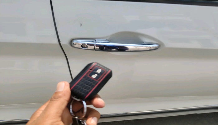 2024 Maruti XL6 ALPHA PLUS MT, Petrol, Manual, 16,493 km, interior