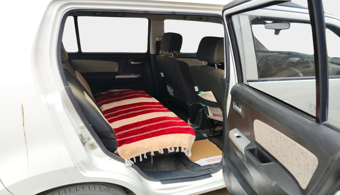 2015 Maruti Wagon R 1.0 VXI, Petrol, Manual, 1,34,519 km, interior