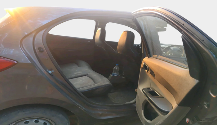 2019 Tata Tiago XM PETROL, Petrol, Manual, 1,44,076 km, interior