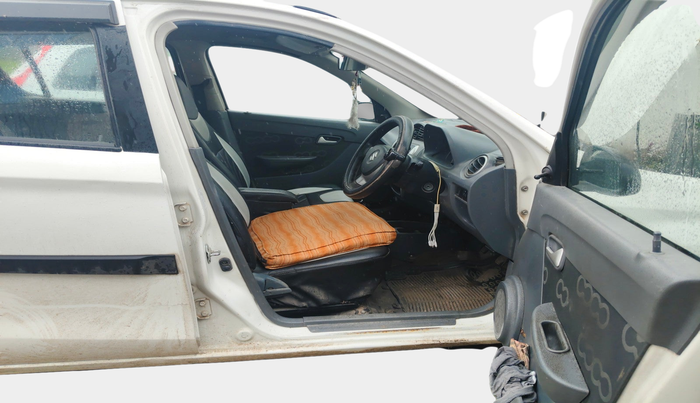 2014 Maruti Alto 800 LXI, Petrol, Manual, 1,30,103 km, interior