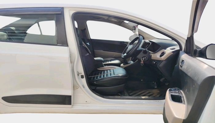 2019 Hyundai Xcent S 1.2, Petrol, Manual, 87,855 km, interior