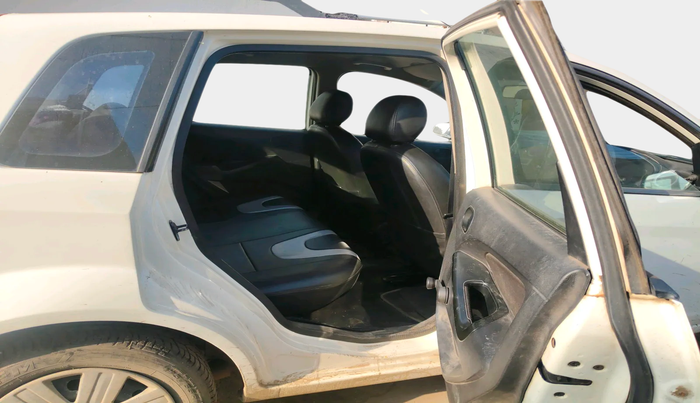 2011 Ford Figo EXI 1.2 PETROL, Petrol, Manual, 1,07,580 km, interior