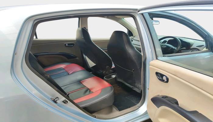 2011 Hyundai i10 MAGNA 1.2, Petrol, Manual, 79,244 km, interior