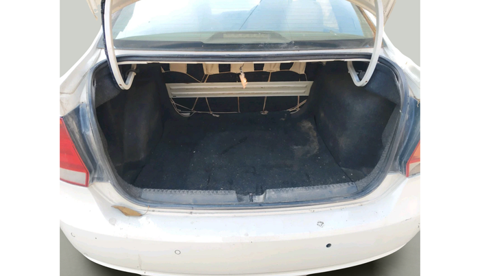 2011 Volkswagen Vento COMFORTLINE DIESEL 1.6, Diesel, Manual, 85,954 km, exterior