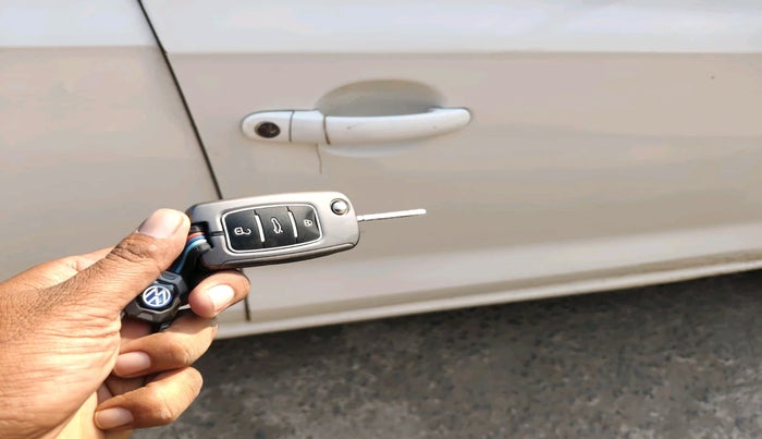 2011 Volkswagen Vento COMFORTLINE DIESEL 1.6, Diesel, Manual, 85,954 km, interior