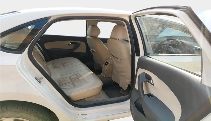 2011 Volkswagen Vento COMFORTLINE DIESEL 1.6, Diesel, Manual, 85,954 km, interior