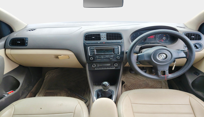 2013 Volkswagen Vento COMFORTLINE DIESEL 1.6, Diesel, Manual, 1,25,484 km, interior