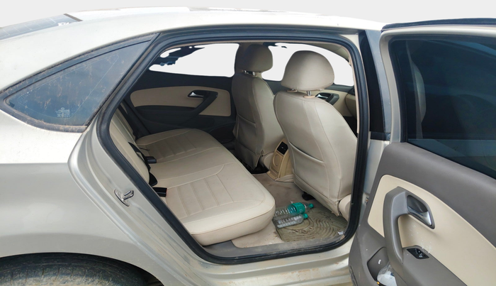 2013 Volkswagen Vento COMFORTLINE DIESEL 1.6, Diesel, Manual, 1,25,484 km, interior