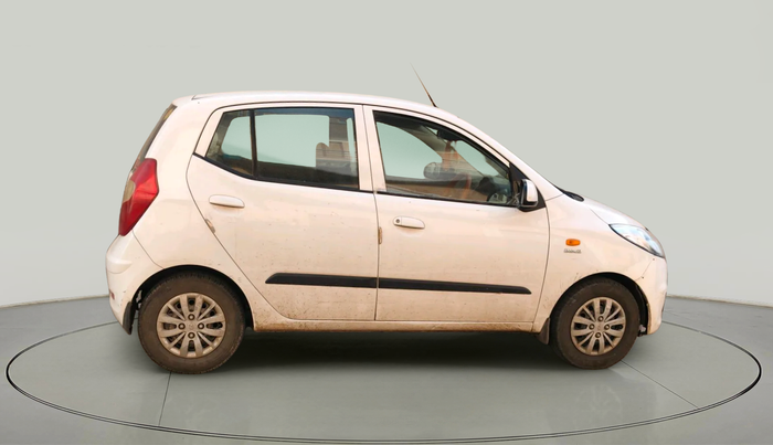 2015 Hyundai i10 SPORTZ 1.1, Petrol, Manual, 99,909 km, exterior