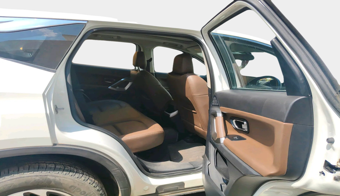 2022 Tata Harrier XZA PLUS 2.0L, Diesel, Automatic, 1,11,975 km, interior