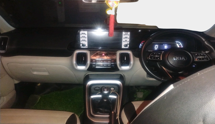 2020 KIA SONET HTX 1.5, Diesel, Manual, 20,048 km, interior