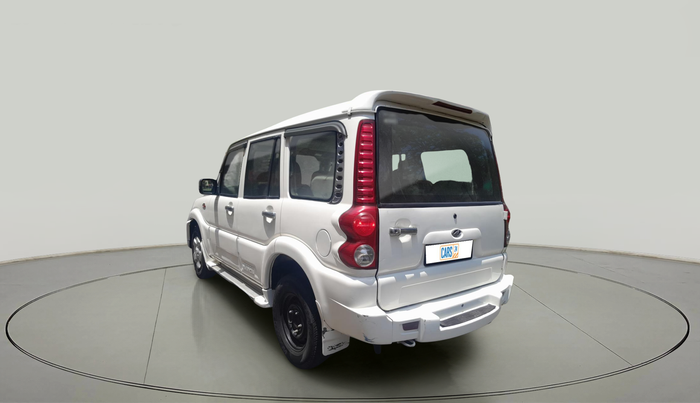 2011 Mahindra Scorpio SLE, Diesel, Manual, 98,220 km, exterior