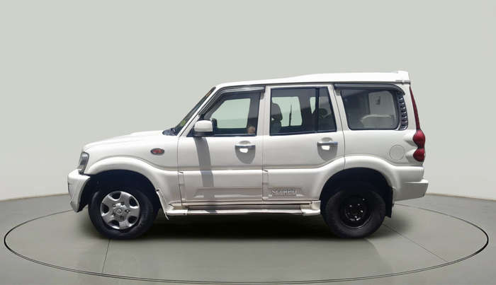 2011 Mahindra Scorpio SLE, Diesel, Manual, 98,220 km, exterior