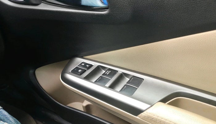 2019 Honda City 1.5L I-VTEC ZX, Petrol, Manual, 1,03,590 km, interior