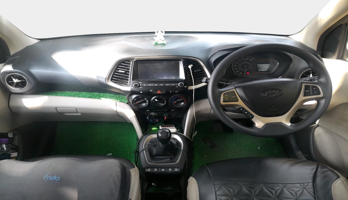 2019 Hyundai NEW SANTRO SPORTZ CNG, CNG, Manual, 78,716 km, interior