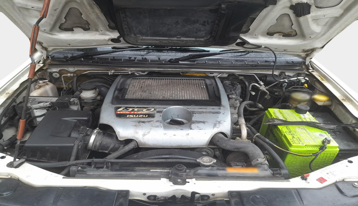 2014 ISUZU MU-7 4x2 MT, Diesel, Manual, 1,17,723 km, exterior