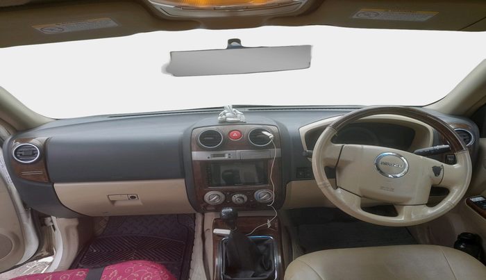 2014 ISUZU MU-7 4x2 MT, Diesel, Manual, 1,17,723 km, interior