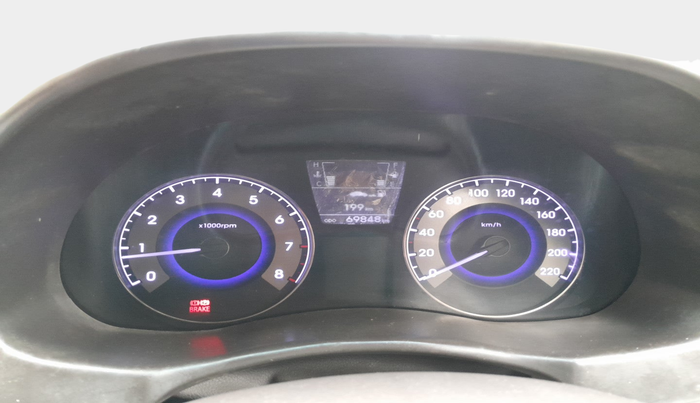 2013 Hyundai Verna FLUIDIC 1.6 VTVT SX, Petrol, Manual, 69,848 km, interior