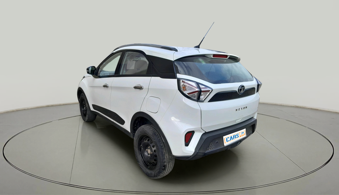 2022 Tata NEXON XM SUNROOF DIESEL, Diesel, Manual, 97,289 km, exterior