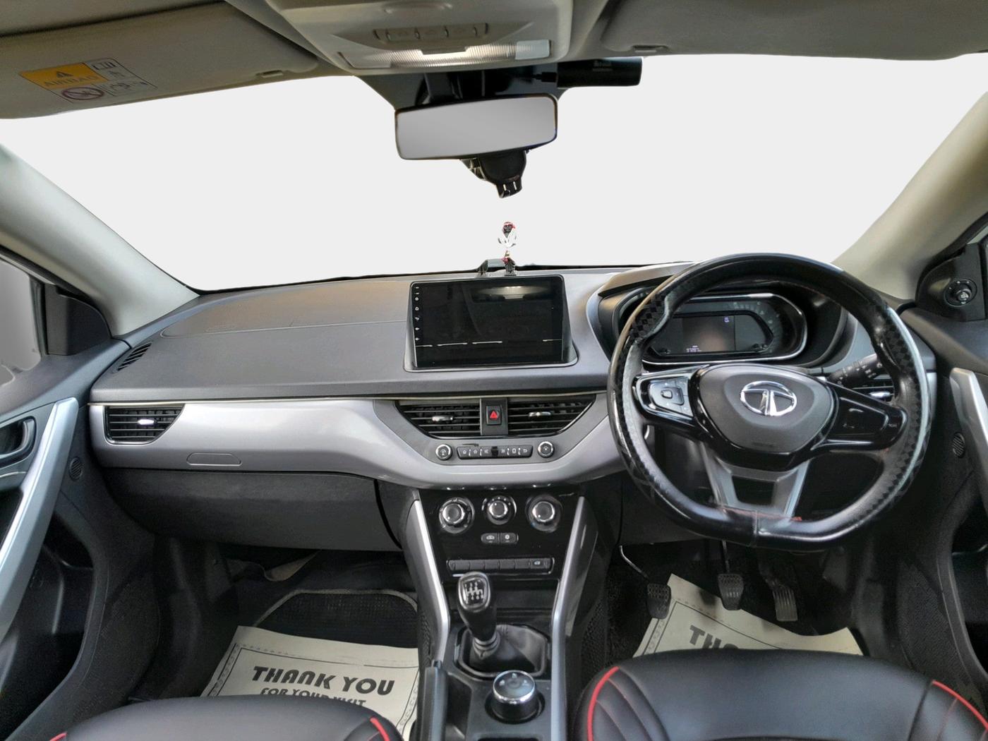 2022 Tata NEXON XM SUNROOF DIESEL, Diesel, Manual, 97,289 km, interior