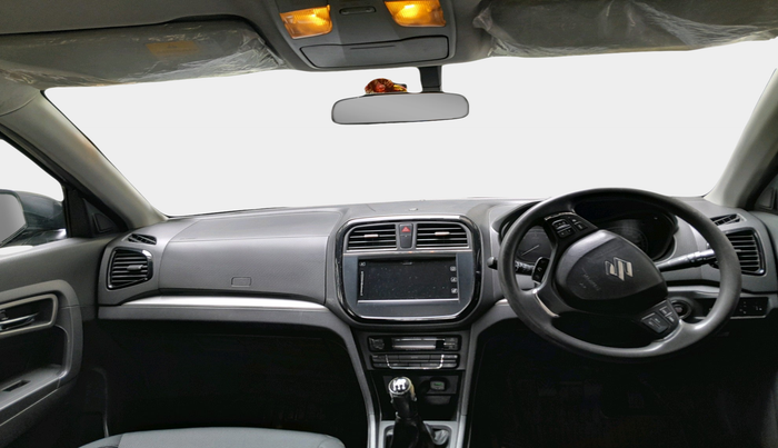 2016 Maruti Vitara Brezza ZDI PLUS, Diesel, Manual, 1,27,666 km, interior