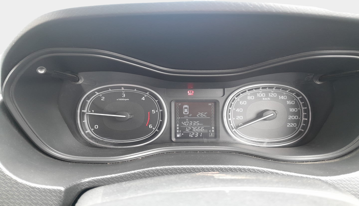 2016 Maruti Vitara Brezza ZDI PLUS, Diesel, Manual, 1,27,666 km, interior