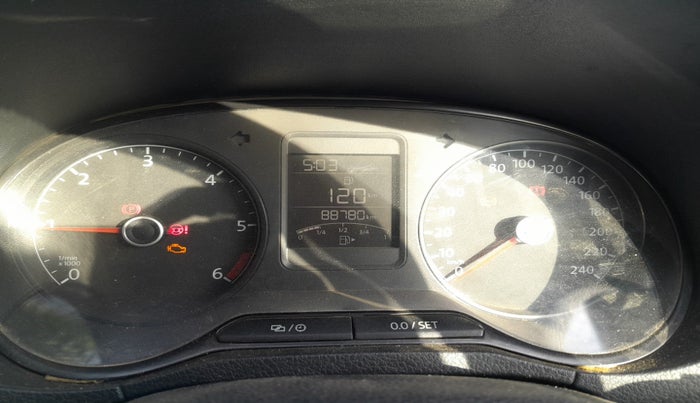 2015 Volkswagen Polo HIGHLINE1.5L, Diesel, Manual, 88,780 km, interior