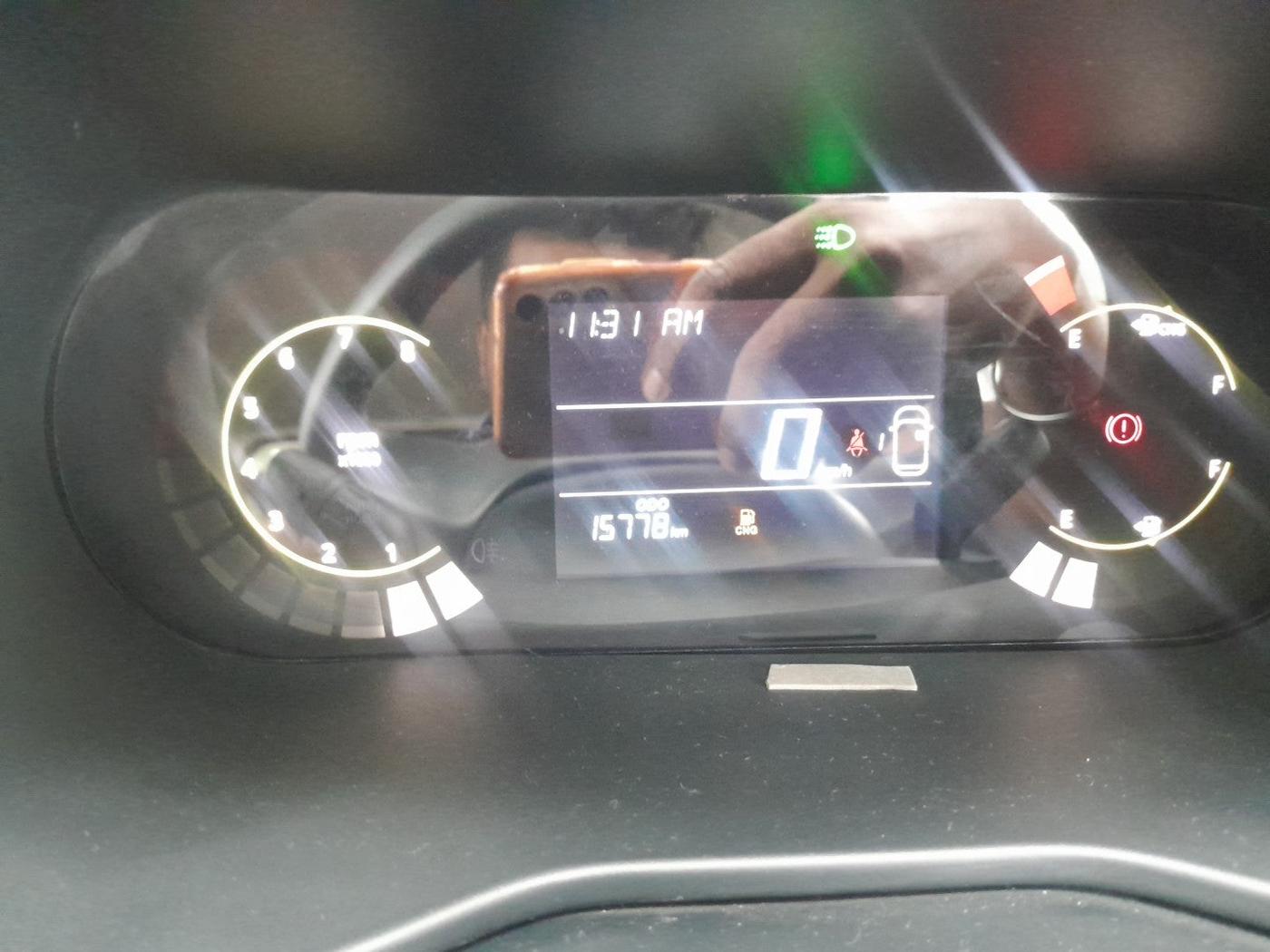 2024 Tata NEXON Pure 1.2 iCNG, Petrol, Manual, 17,600 km, interior