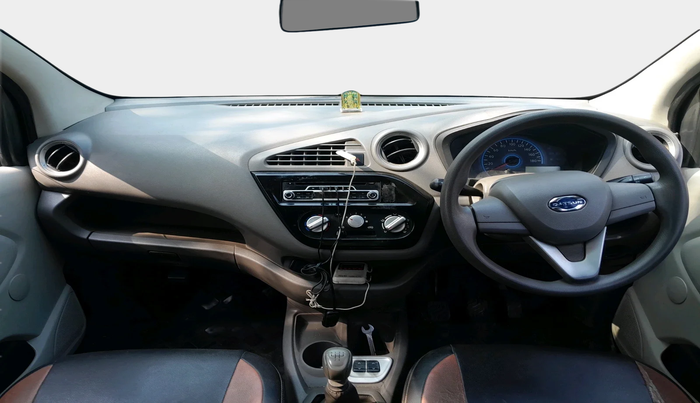 2016 Datsun Redi Go T (O), Petrol, Manual, 45,196 km, interior