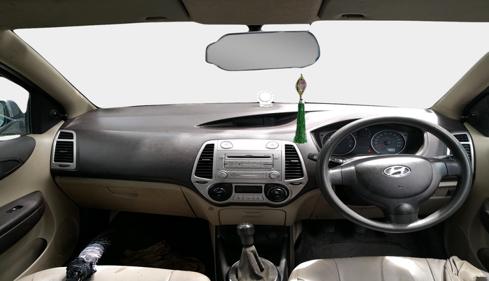 2011 Hyundai i20 MAGNA 1.2, Petrol, Manual, 82,067 km, interior
