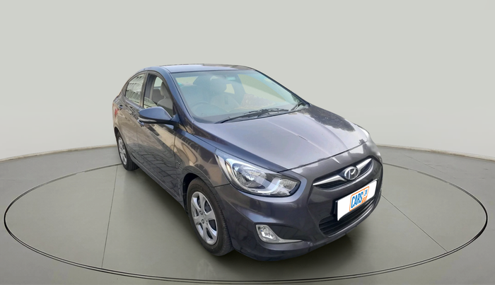 2011 Hyundai Verna FLUIDIC 1.4 VTVT, Petrol, Manual, 1,44,412 km, exterior