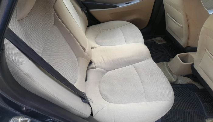 2011 Hyundai Verna FLUIDIC 1.4 VTVT, Petrol, Manual, 1,44,412 km, interior