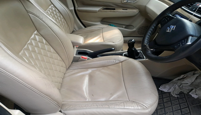 2018 Maruti Ciaz DELTA 1.5 SHVS MT PETROL, Petrol, Manual, 33,877 km, interior