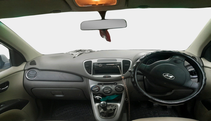 2011 Hyundai i10 MAGNA 1.2, Petrol, Manual, 47,666 km, interior