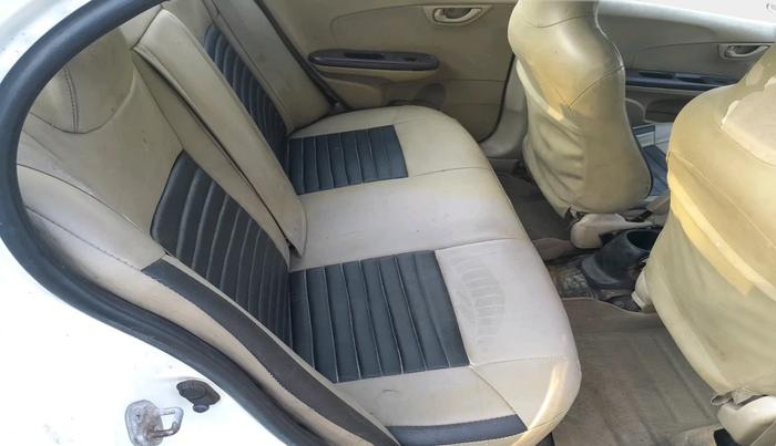 2013 Honda Amaze 1.2L I-VTEC S, Petrol, Manual, 1,20,123 km, interior