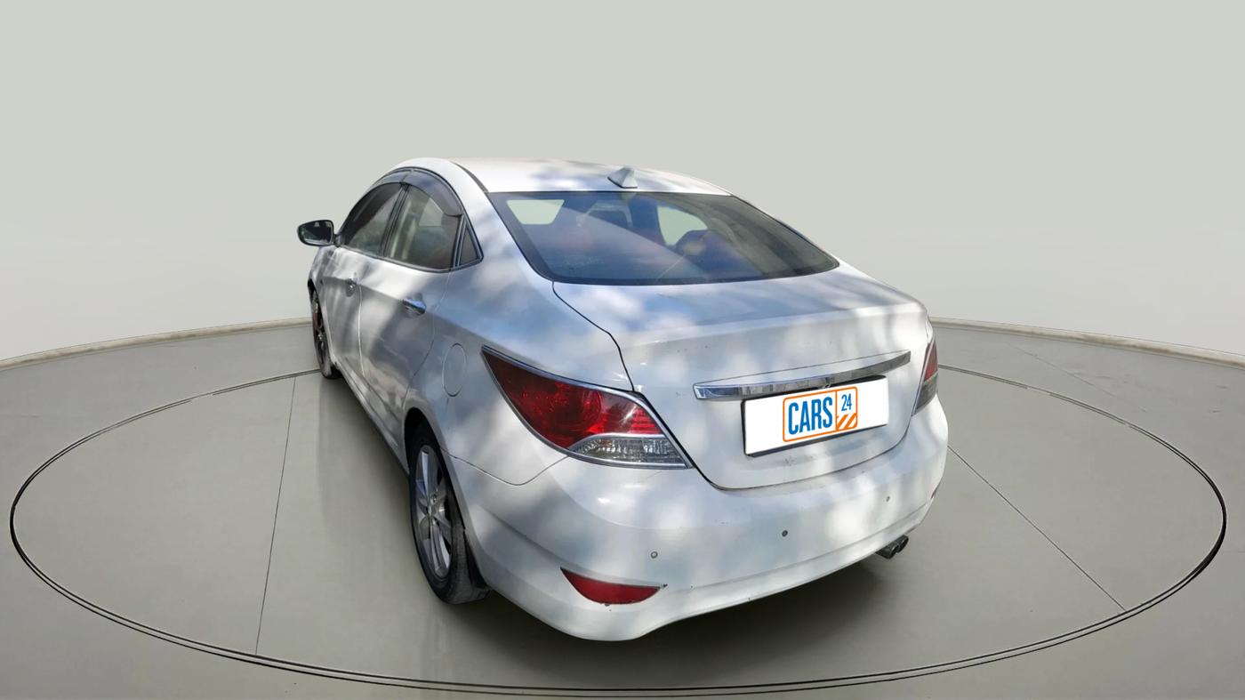 2011 Hyundai Verna FLUIDIC 1.6 CRDI SX AT, Diesel, Automatic, 1,04,191 km, exterior