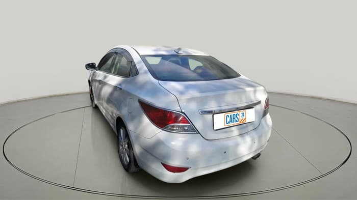 2011 Hyundai Verna FLUIDIC 1.6 CRDI SX AT, Diesel, Automatic, 1,04,191 km, exterior