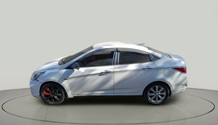 2011 Hyundai Verna FLUIDIC 1.6 CRDI SX AT, Diesel, Automatic, 1,04,191 km, exterior