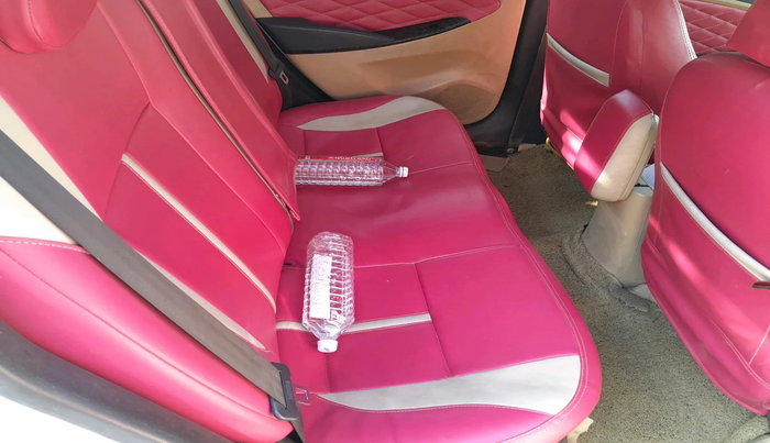 2011 Hyundai Verna FLUIDIC 1.6 CRDI SX AT, Diesel, Automatic, 1,04,191 km, interior