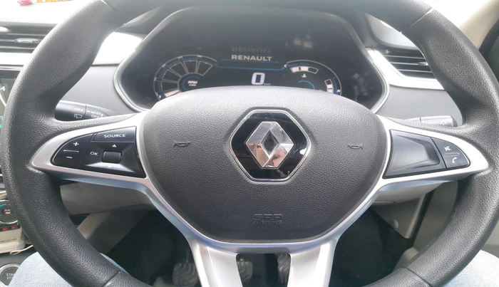 2022 Renault TRIBER RXZ, Petrol, Manual, 18,040 km, interior