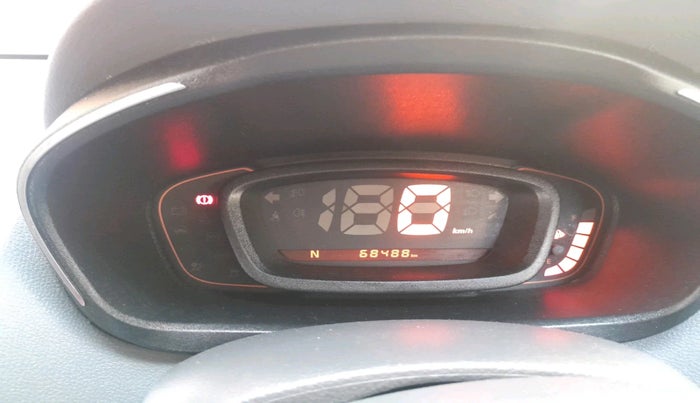 2016 Renault Kwid RXT 1.0 AMT, Petrol, Automatic, 68,488 km, interior