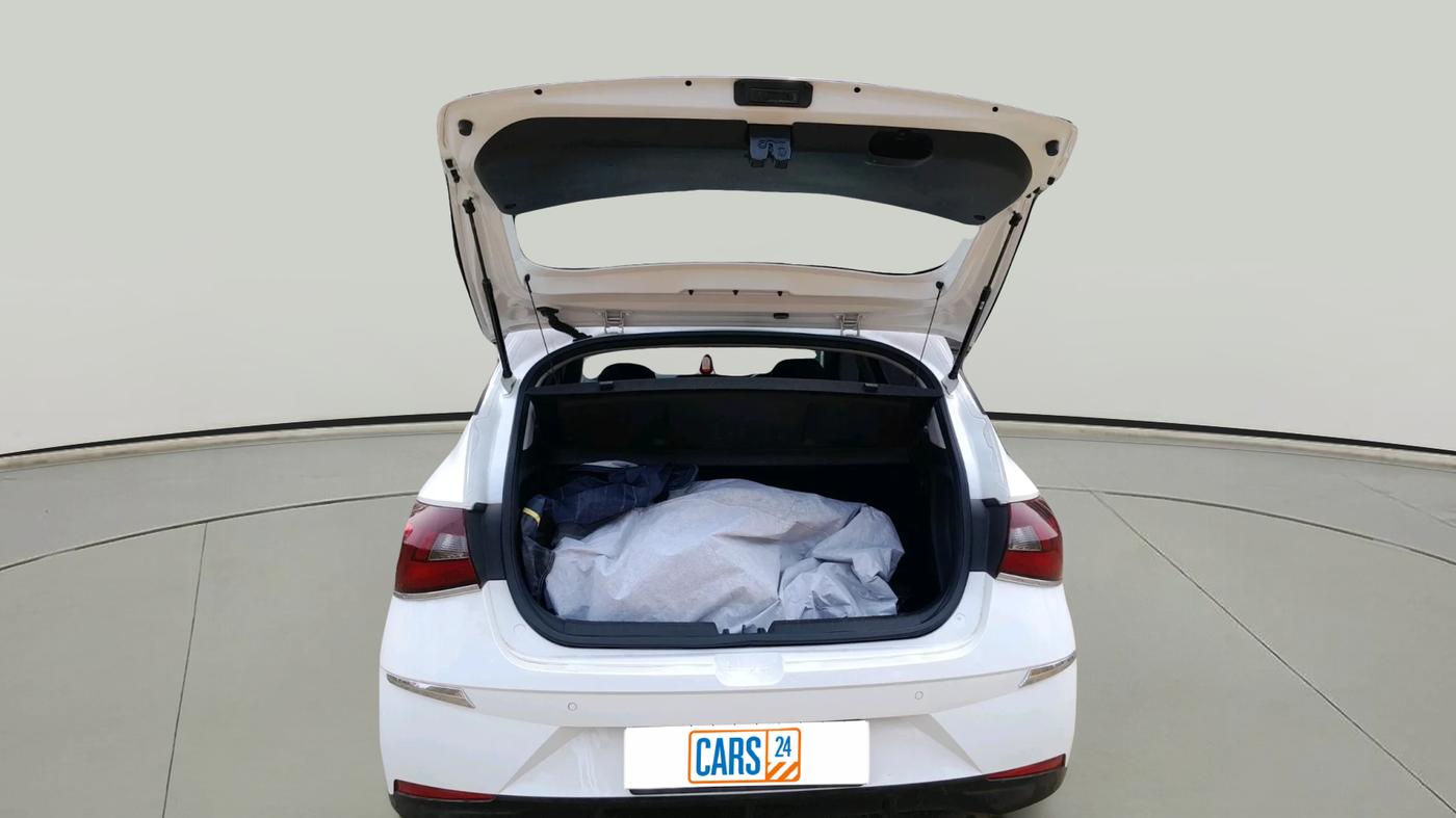 2021 Hyundai NEW I20 MAGNA 1.2 MT, Petrol, Manual, 25,377 km, exterior