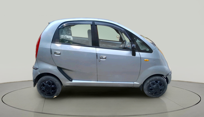 2010 Tata Nano LX, Petrol, Manual, 15,634 km, exterior