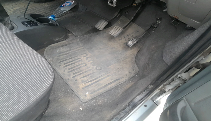 2010 Tata Nano LX, Petrol, Manual, 15,634 km, interior